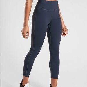 Athleta ultimate stash pocket 7/8 legging